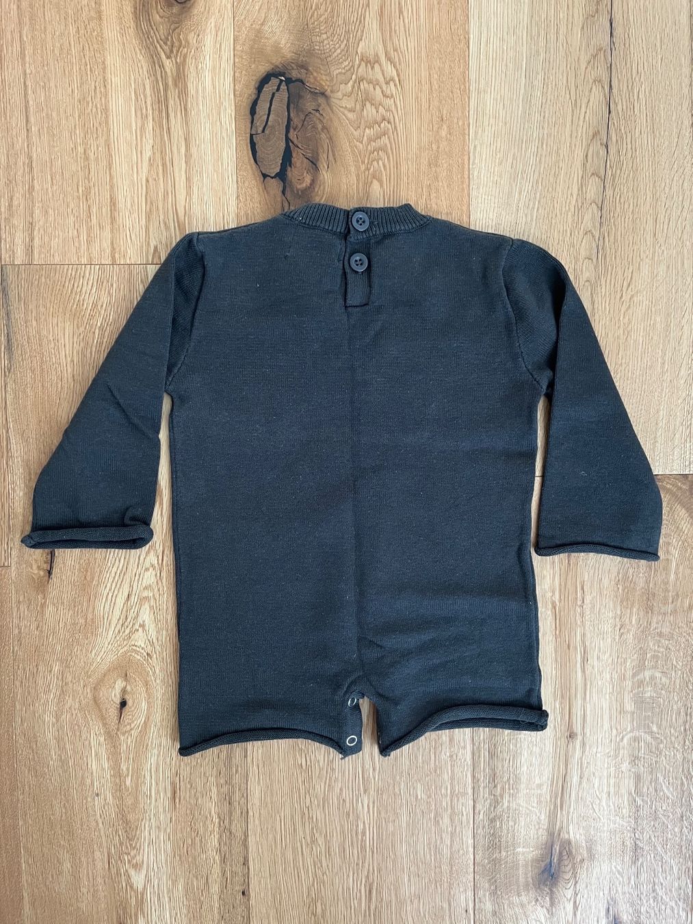 Pagliaccetti: By Billie Onesie, Gr. 86 – Nuovo (secondo la descrizione) da Interlaken venduto da fbnscl 1