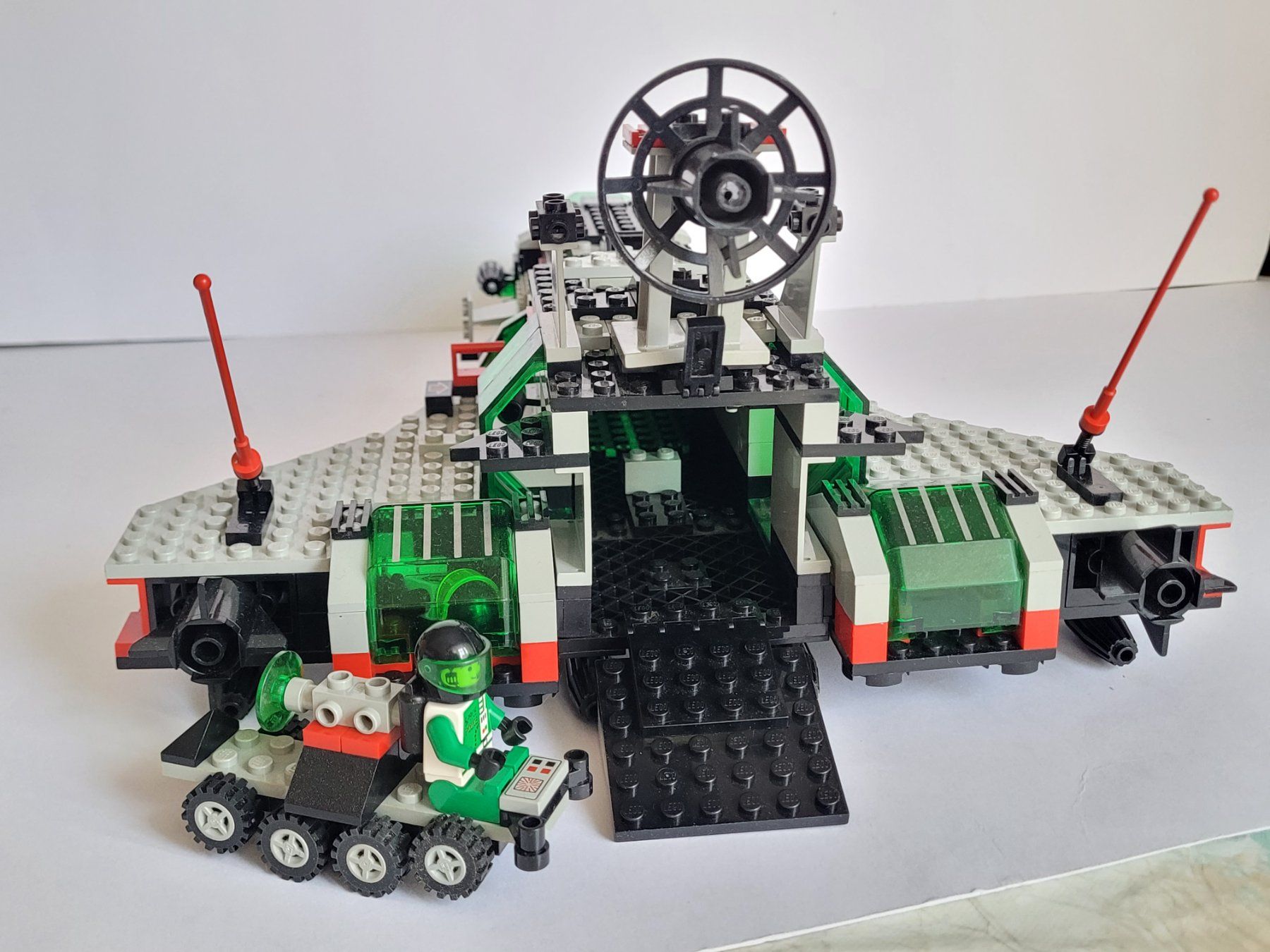 Lego Baukästen: LEGO Space 6984 Galactic Mediator – Gebraucht aus La Tour-de-Peilz von estelle69 7