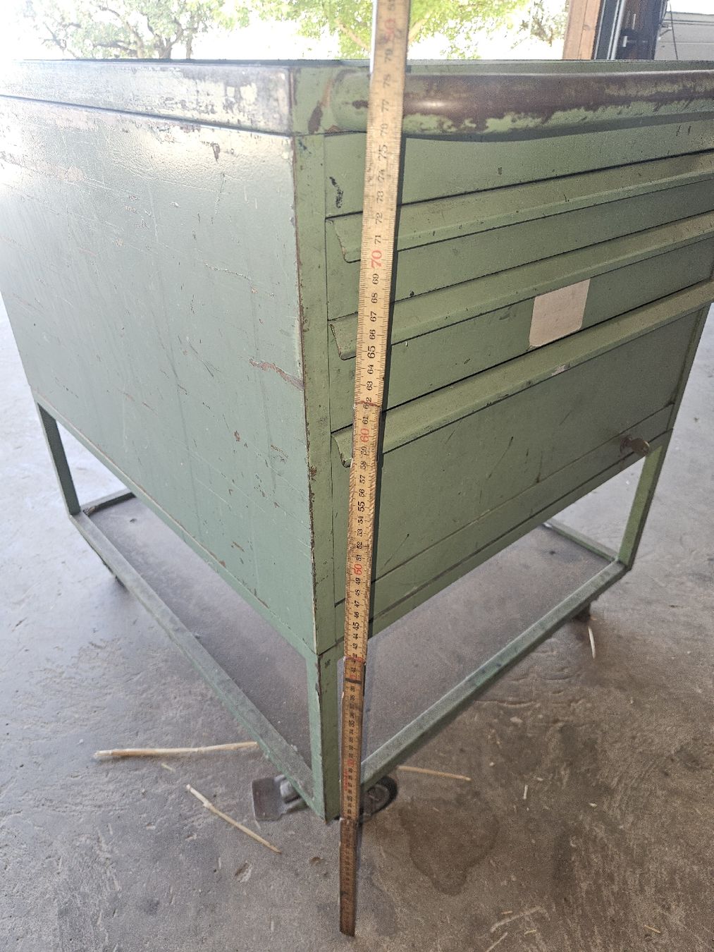 Korpus: Servante.  Chariot atelier tiroirs vers – Gebraucht aus Berolle von ford8830 6