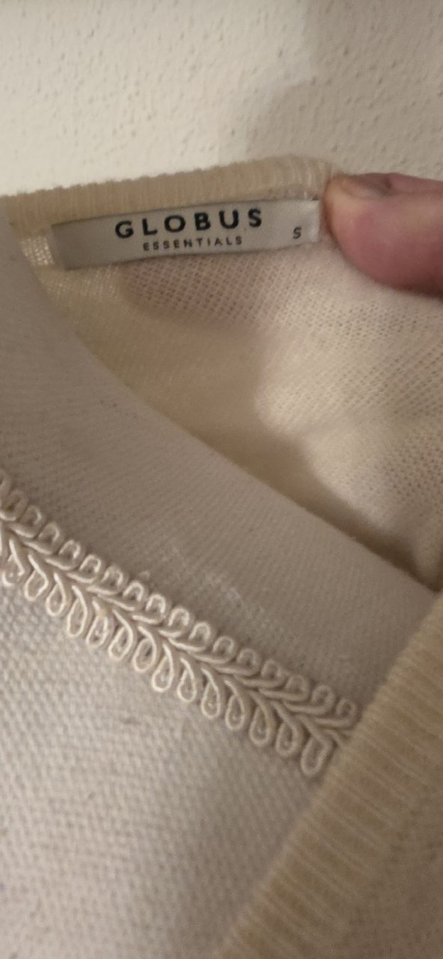 Globus Maglioni & Felpe: Damen Pullover Globus 100% Kaschmir Creme Grösse S – Usato da St. Gallen venduto da mania03 2