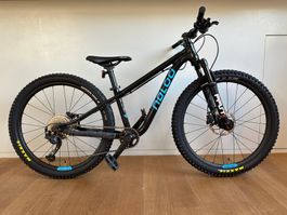 Naloo Hill Bill 24″ – äusserst gepflegt, neue Maxxis Reifen