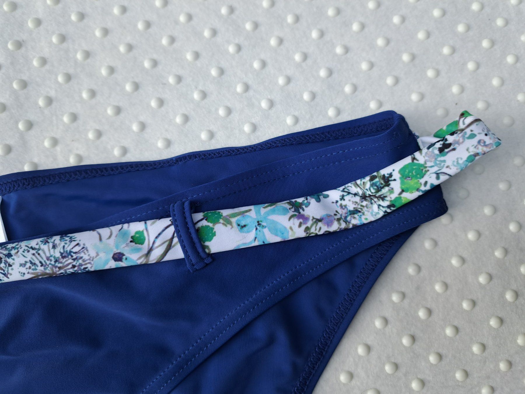 Costumi da bagno & Bikini: NEU! Toller Badeslip EXTEND Gr. 44 – Nuovo (secondo la descrizione) da Gysenstein venduto da joshuas81 2