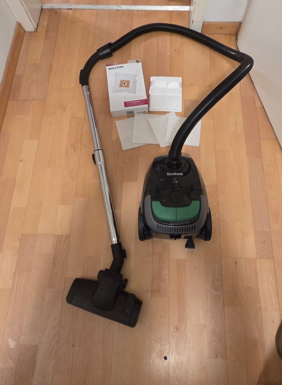 Durabase Staubsauger & Zubehör: Staubsauger Durabase(Abholung) – Gebraucht aus Luzern von Selina030