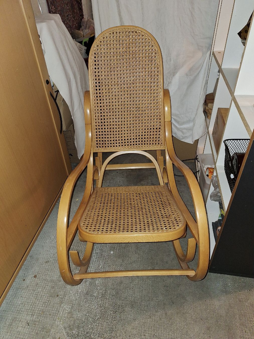 Poltrone: Schaukelstuhl Designklassiker Luigi Crassevig – Usato da Münchenstein venduto da Sozial_Labor_Brocki