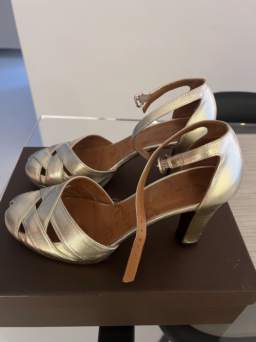 Chie Mihara Damenschuhe: Chie Mihara sandals size 37, gold leather – Gebraucht aus Oberägeri von anv_6z5c 2