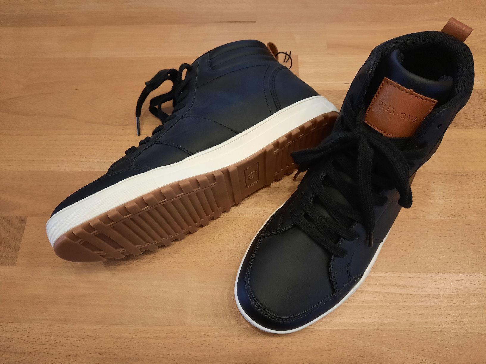 Schuhe für Jungen: Pier One Sneaker Boots Schwarz Gr. 40 - Neu – Neu (gemäss Beschreibung) aus Jonschwil von sonja8472 4