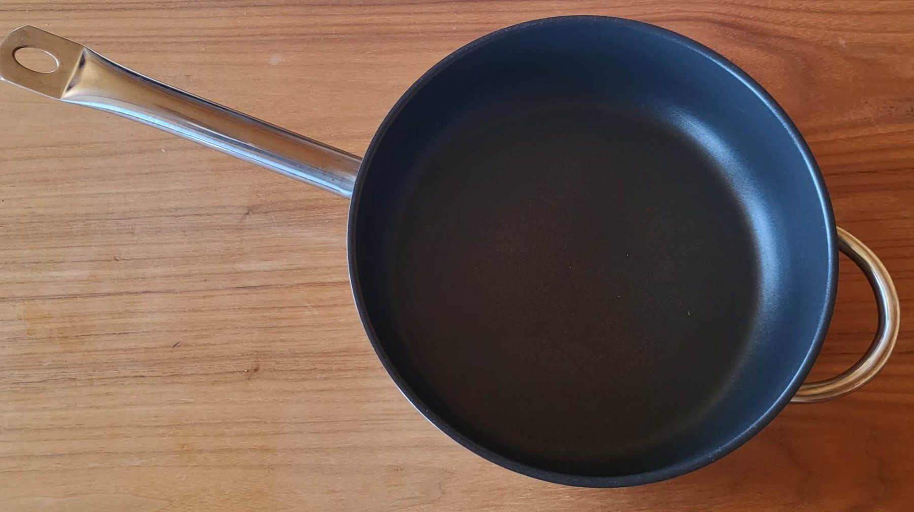Padelle: Gastropfanne 28cm mit Deckel – Usato da Rüthi (Rheintal) venduto da Michi2710
