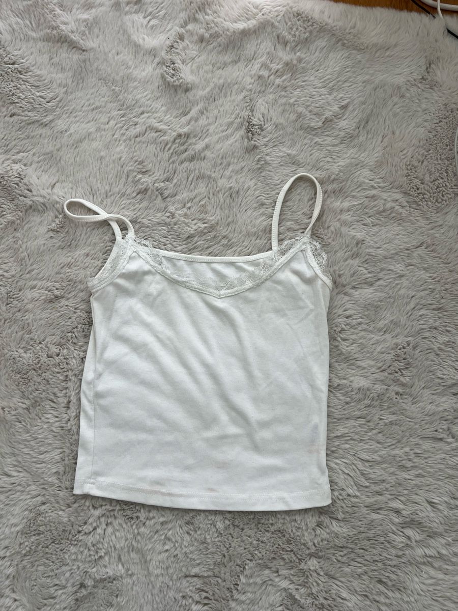 H&M Tops: Top mit Spitze weiss Grösse S – Gebraucht aus Wettingen von Jaaani