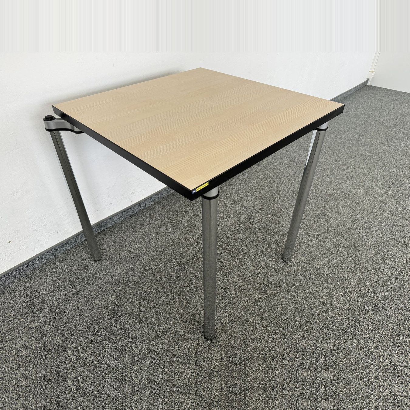 Dietiker Tavoli: Dietiker Link Mehrzweck-Tisch – Usato da Schönenwerd venduto da mcofficeshop 1