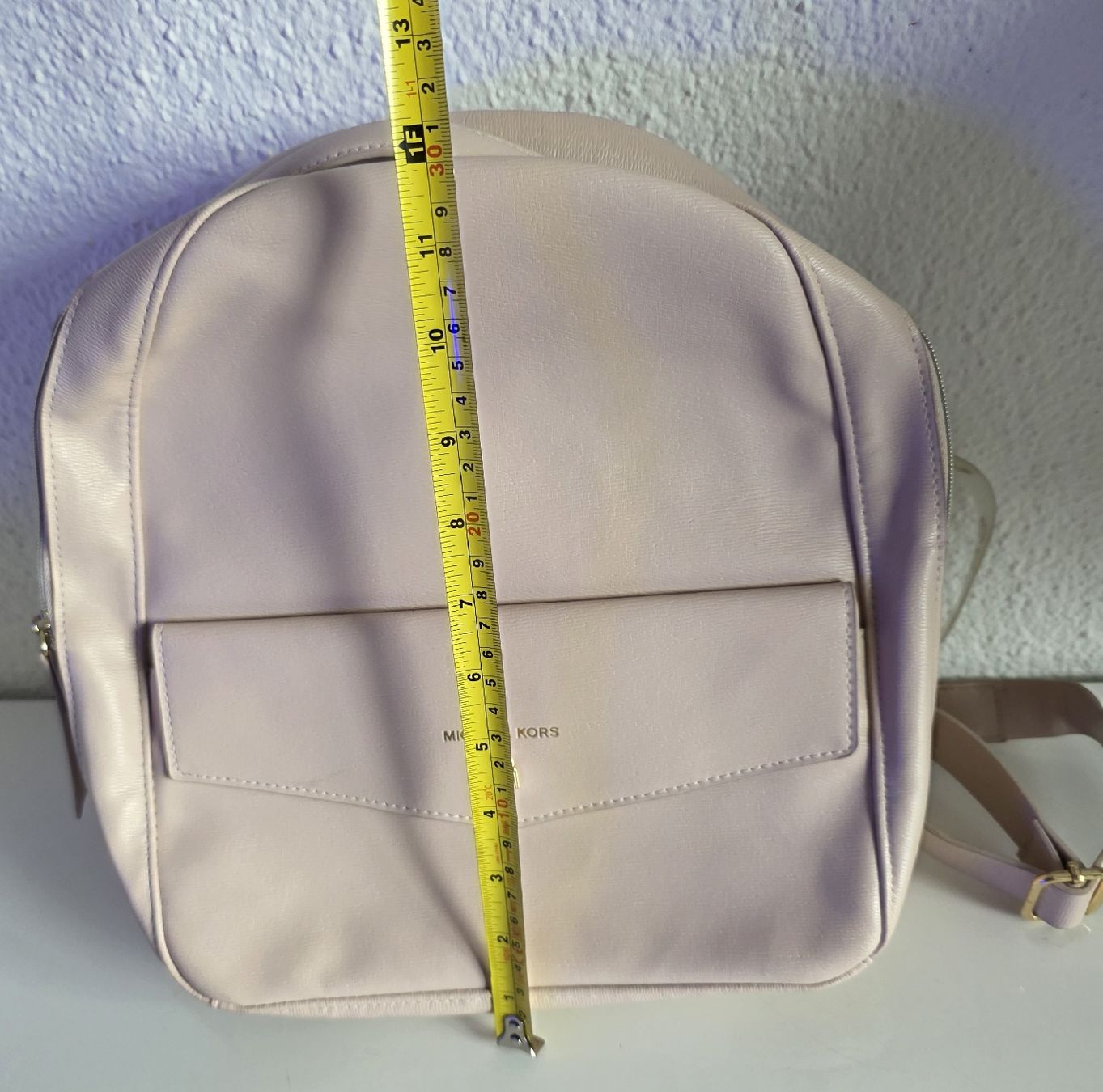 Michael Kors Zaini: Michael Kors Rucksack, hellrosa, neuwertig – Usato da Rheinsulz venduto da Gilea 4