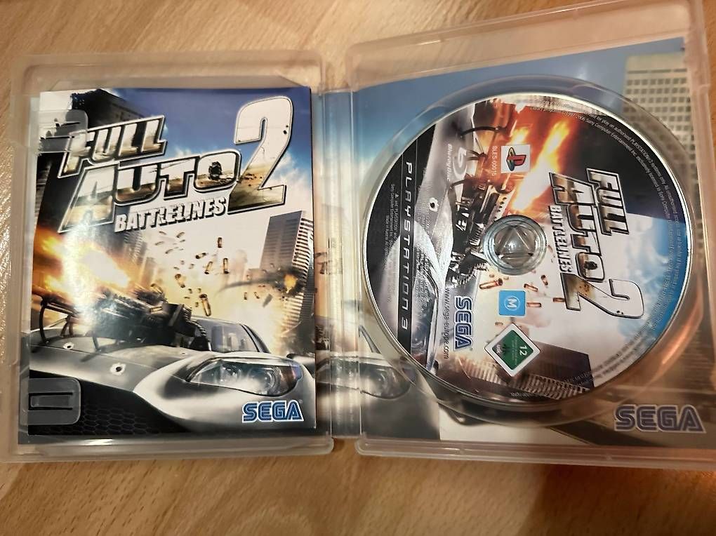 Giochi: Full Auto 2 Battlelines PS3 - Jeu d'action et de course! – Usato da Echandens venduto da garfield114 2