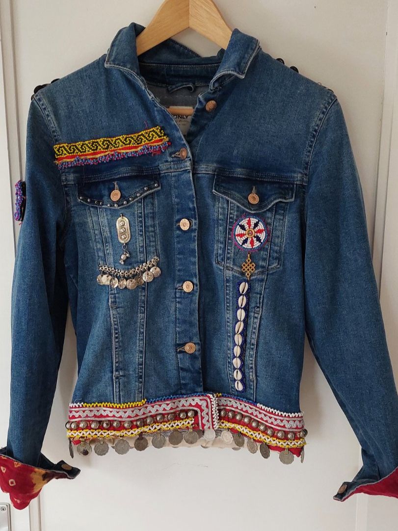 Giacche: Festivaljacke – Usato da Dübendorf venduto da Takaka 2