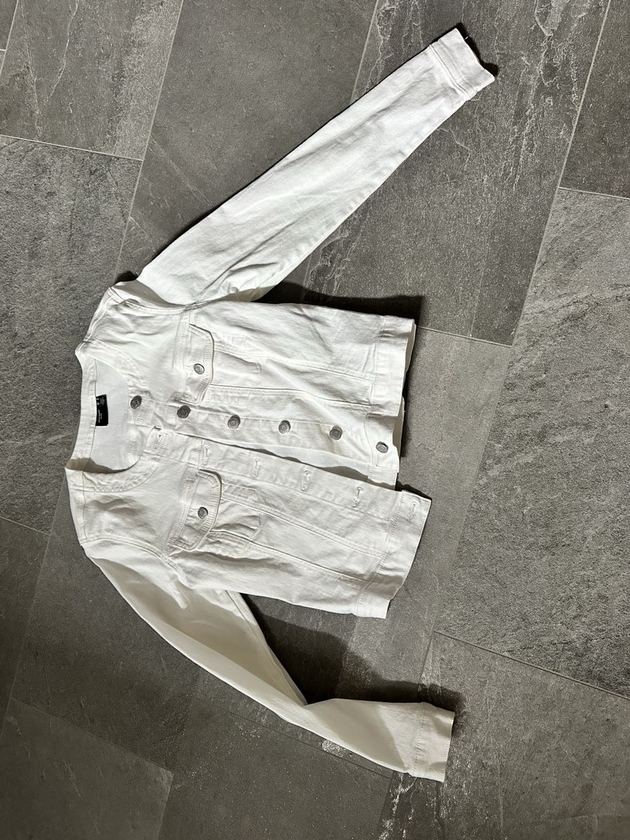 Vero Moda Giacche: Jeansjacke weiß, neu – Nuovo (secondo la descrizione) da Bever venduto da Elischen21