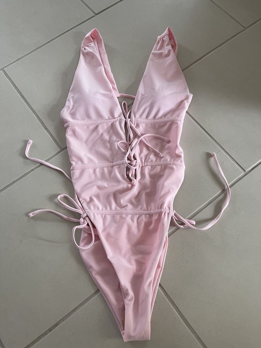 Costumi da bagno & Bikini: Schicker Badeanzug in Rosa Grösse M – Nuovo e nell'imballaggio originale da Bassersdorf venduto da Sandy456 1