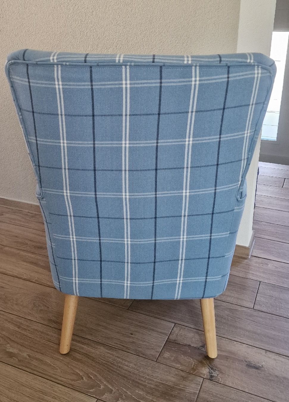 Livique Poltrone: Blauer Karo Sessel, super Zustand – Usato da Suhr venduto da Sbume 4