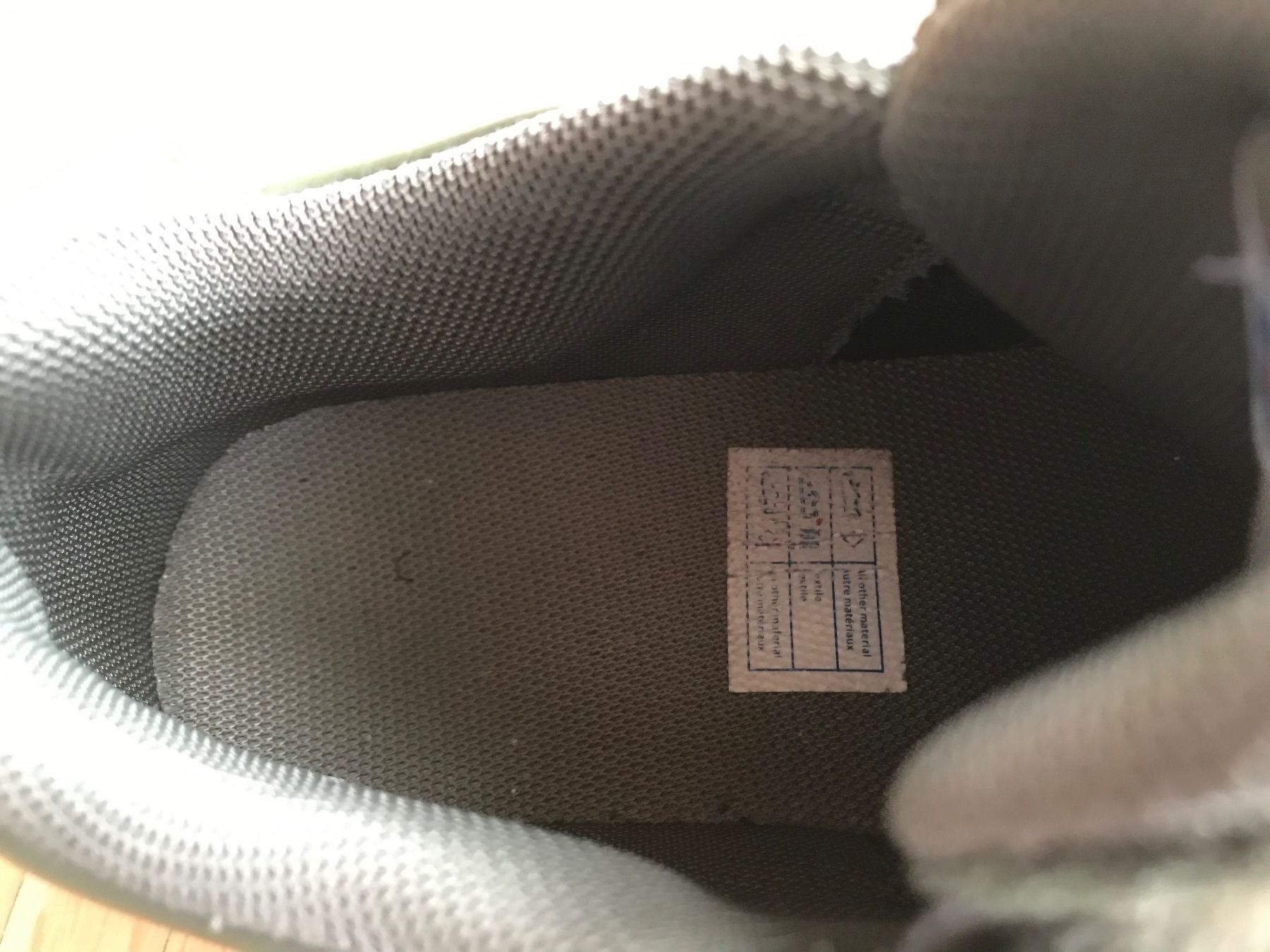 Champion Scarpe per ragazzi: Sneaker Turnschuhe von Champion Grösse 32 – Usato da Emmenbrücke venduto da Hathor123 8