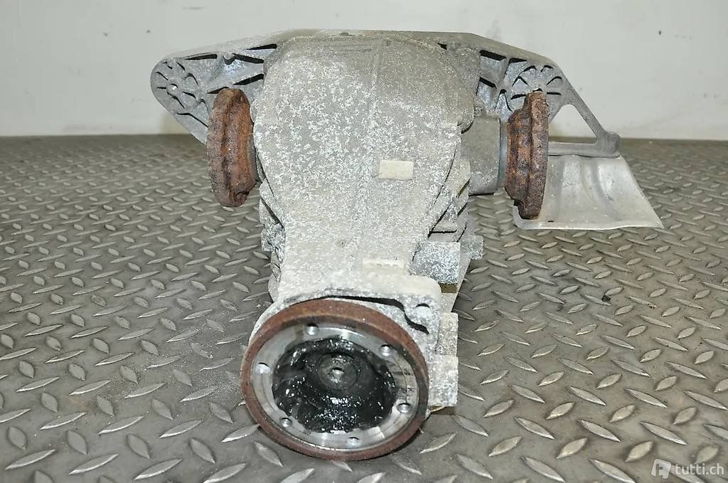 Audi Tutti pezzi di ricambio auto: AUDI A6 A4 A8 quattro Diff Differential Winkelgetriebe Achs – Usato da Herzogenbuchsee venduto da ilh_kh5d