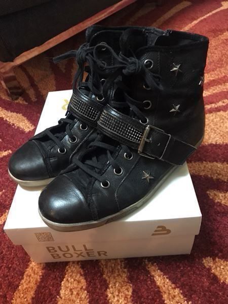 Damenschuhe: Baskets bottines cuir Bullboxer p.39 – Gebraucht aus Sion von DayJenn 1