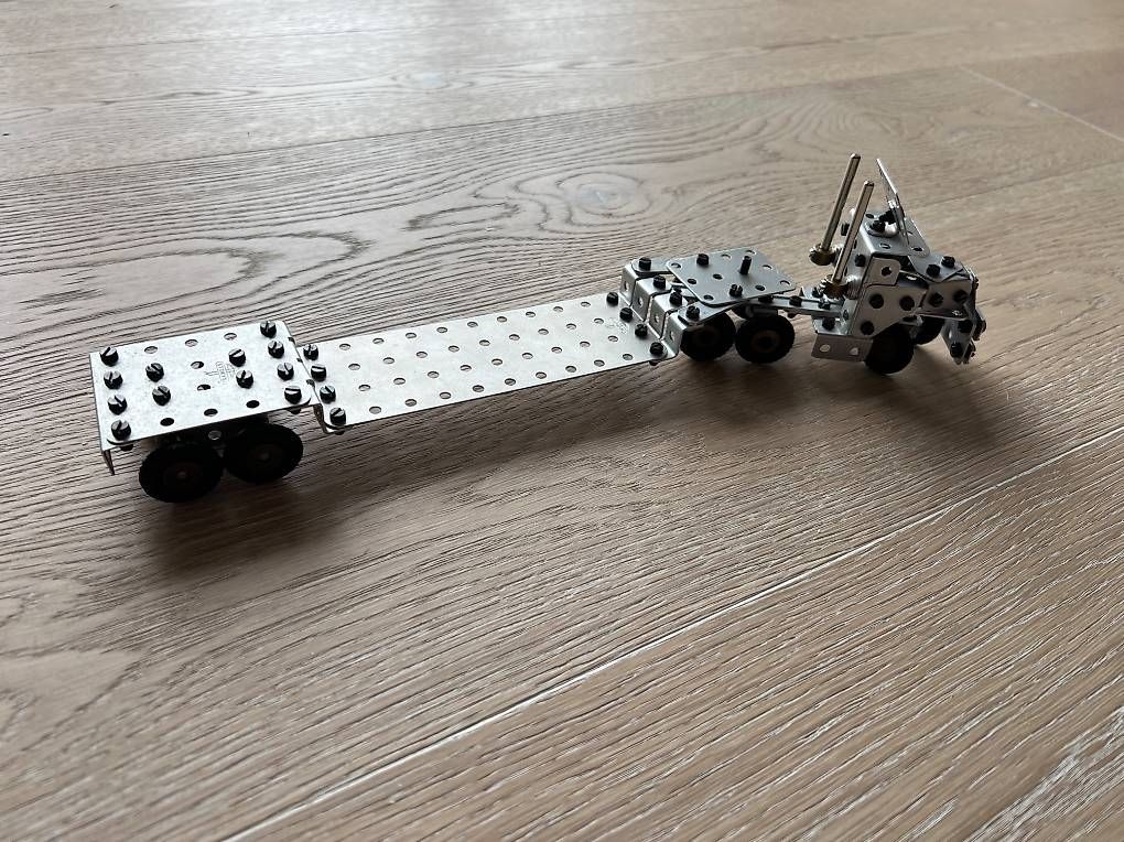 Stokys Kit di costruzioni: STOKYS Truck mit Aufleger – Usato da Oberägeri venduto da guggur 2