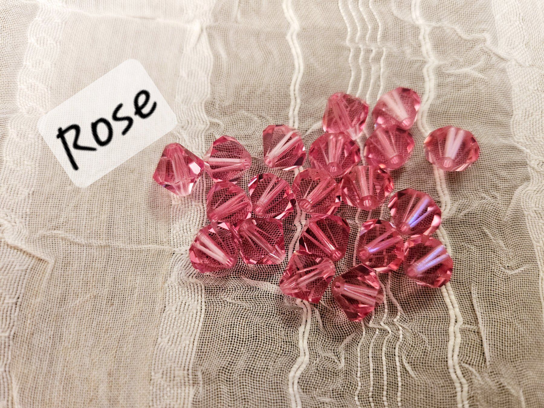 Perlen (unechte): Swarovski Perlen 8 mm Rose – Neu und originalverpackt aus Dietikon von Eleda