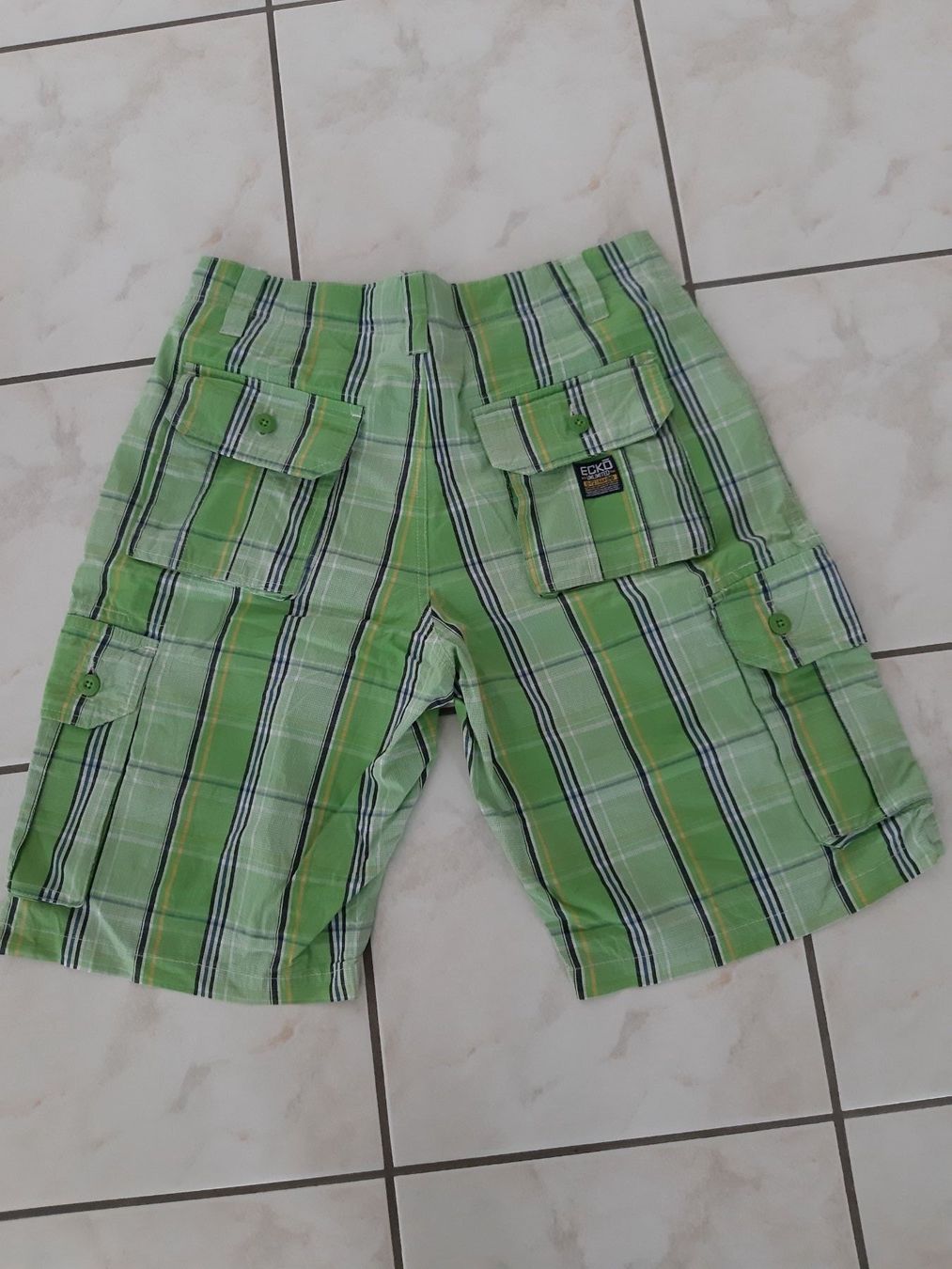 Hosen: Shorts Ecko Unltd Gr.34 – Gebraucht aus Schmitten FR von ReniStern 1
