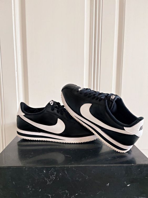 Nike cortez clearance noir et blanc