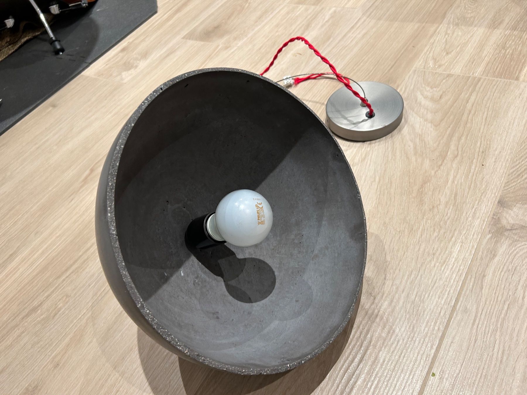 Lampade: Lampe design en béton – Usato da Conches venduto da Brigant4 1