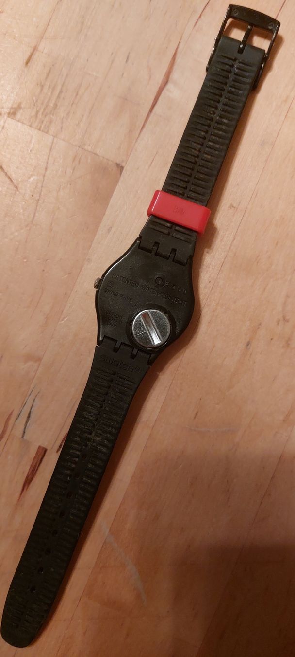 Swatch Orologi: Swatch Uhr Valentinstag Special – Usato da Brislach venduto da ericCH 2