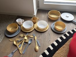  Plastik Spiel Geschirr Gold Grau Weiß