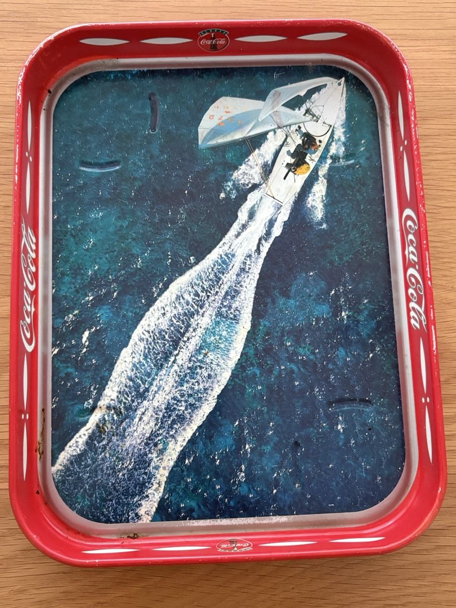 Servierplatten: Coca-Cola vassoio metallo vela mare – Gebraucht aus S. Antonino von LIKA91
