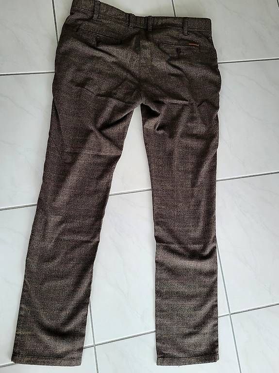 Pantaloni: Hose Mc Neal Gr. 50 slim fit – Usato da Fällanden venduto da vickita1 2