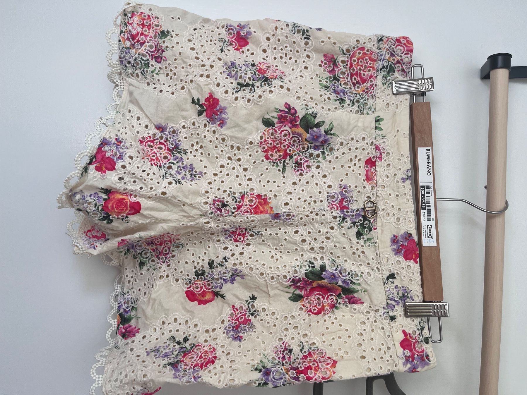 Pinko Pantaloni: Pinko baumwoll shorts gr 40 – Usato da Baar venduto da DealDiHei 2