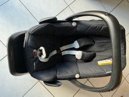 Maxi Cosi mit Isofixstation