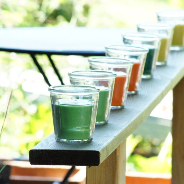 Candele: Duftkerze im Glas Citronella 22h hellgrün – Nuovo e nell'imballaggio originale da Oensingen venduto da Liquidations-Shop 2