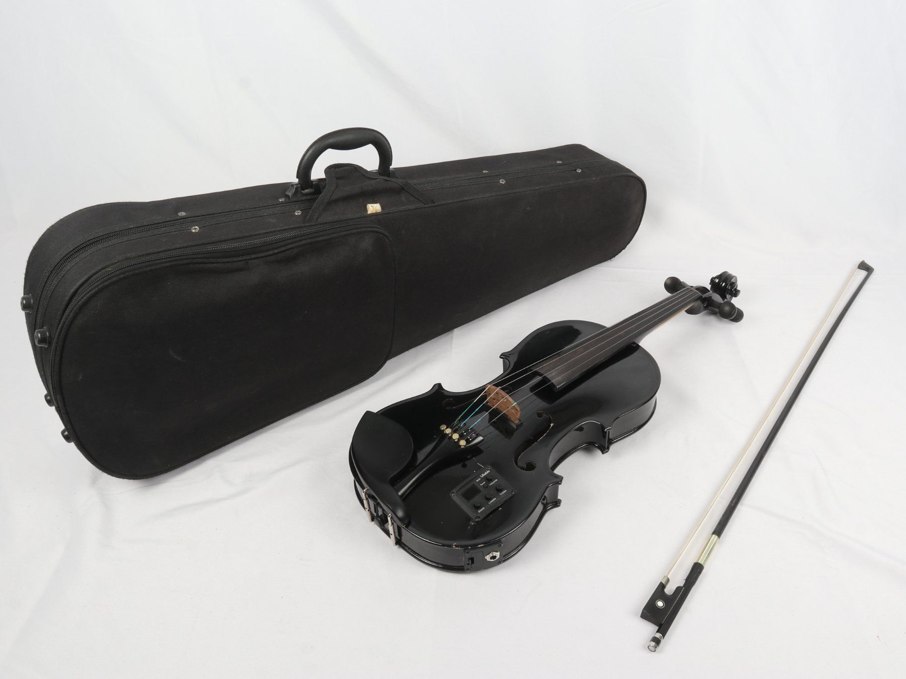 Strumenti musicali: Elektrische Geige mit Geigenbogen und Koffer – Usato da Steinen venduto da Restwert_Steinen