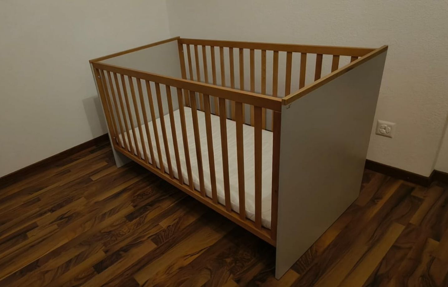 Letti: Kinderbett Tobi, 70x140cm mit Matratze – Usato da Ruswil venduto da Paedi_ 1