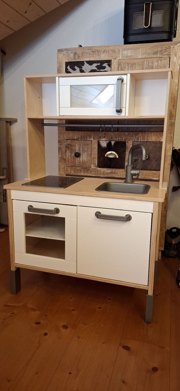 Ikea Spielzeuge: Spielküche – Gebraucht aus Hittnau von lei_7hnt