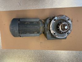 Elektromotor mit Getriebe