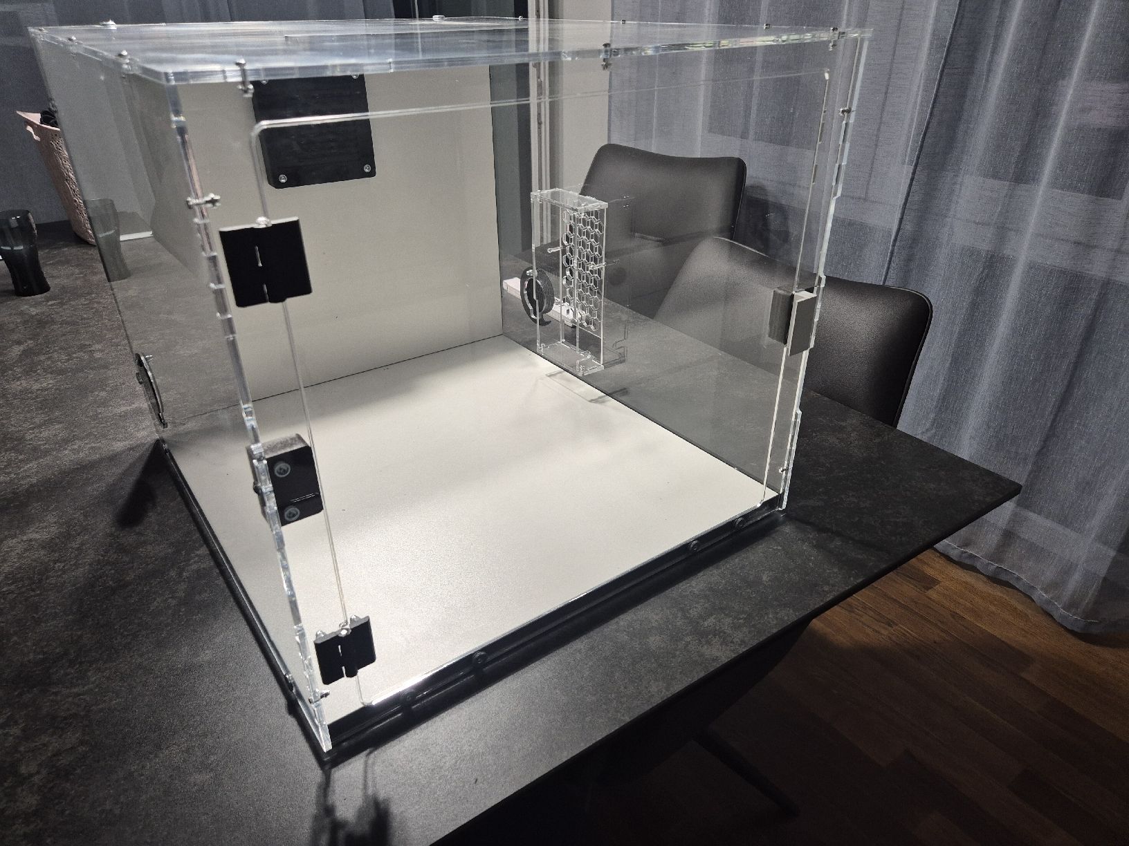 Stampanti 3D: Gehäuse für 3D Drucker – Usato da Dietikon venduto da 0698krs 5