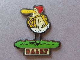 PINS, BALLY ENTE MIT FALLSCHIRM