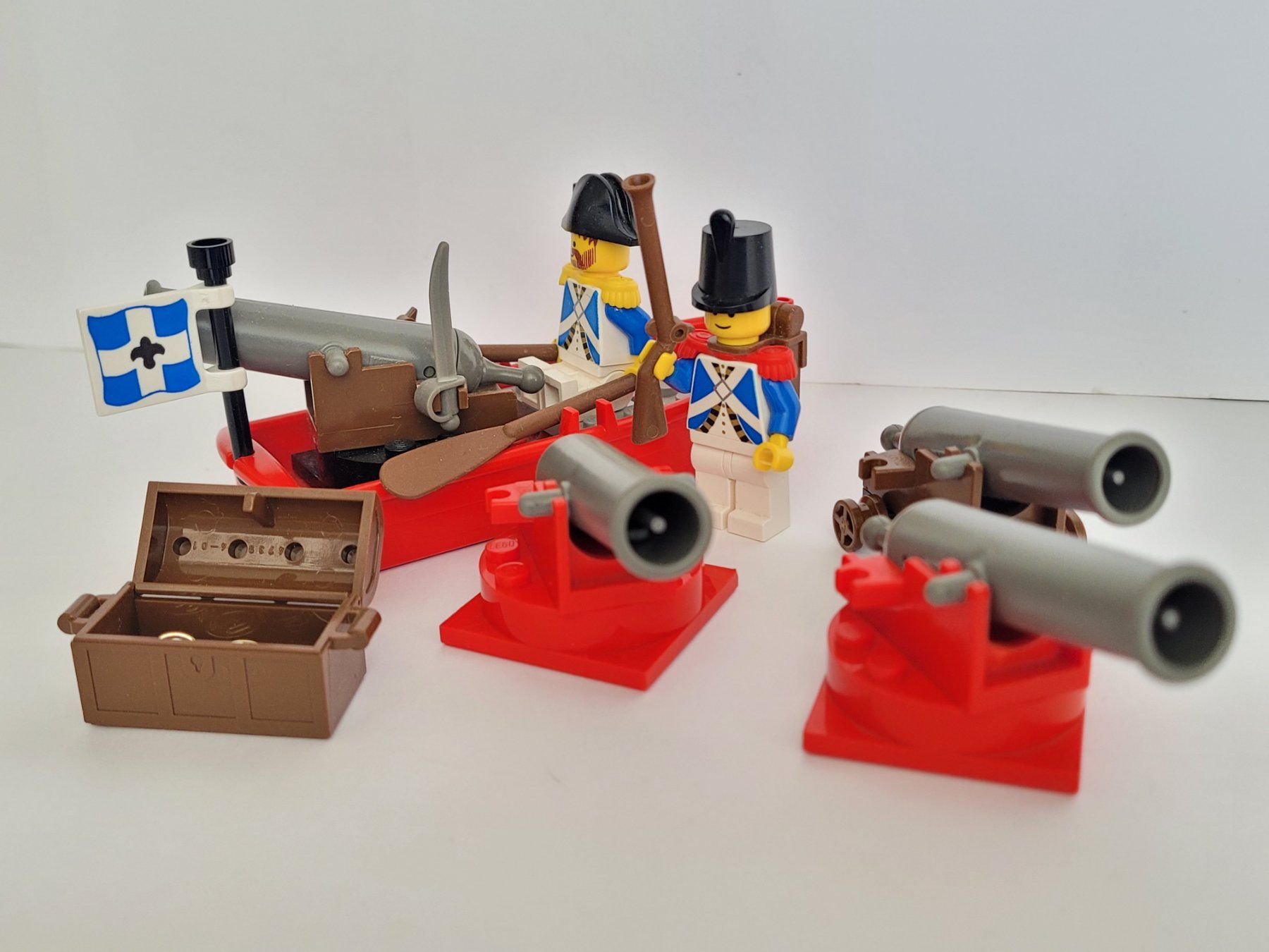 Lego Kit di costruzioni: Lego piraten set mit kanonen – Usato da La Tour-de-Peilz venduto da estelle69 1