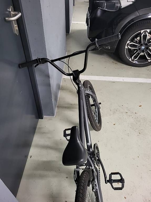 Decathlon Vélos: Bicicletta BMX B'Twin WIPE 20" Decathlon – D'occasion à Mendrisio par ste_7sqp 1