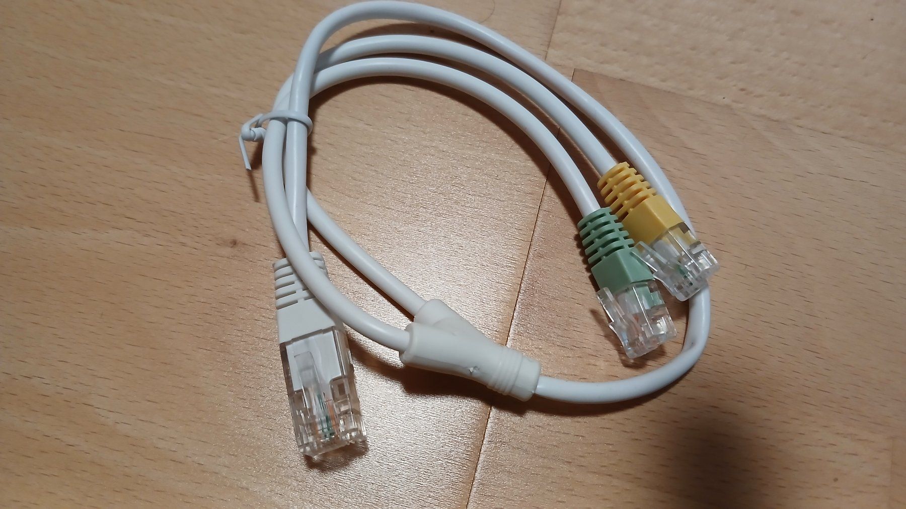Swisscom Cavi: Internet 2 Fach verteiler Kabel – Nuovo e nell'imballaggio originale da hinwil venduto da tho_j6kz 1