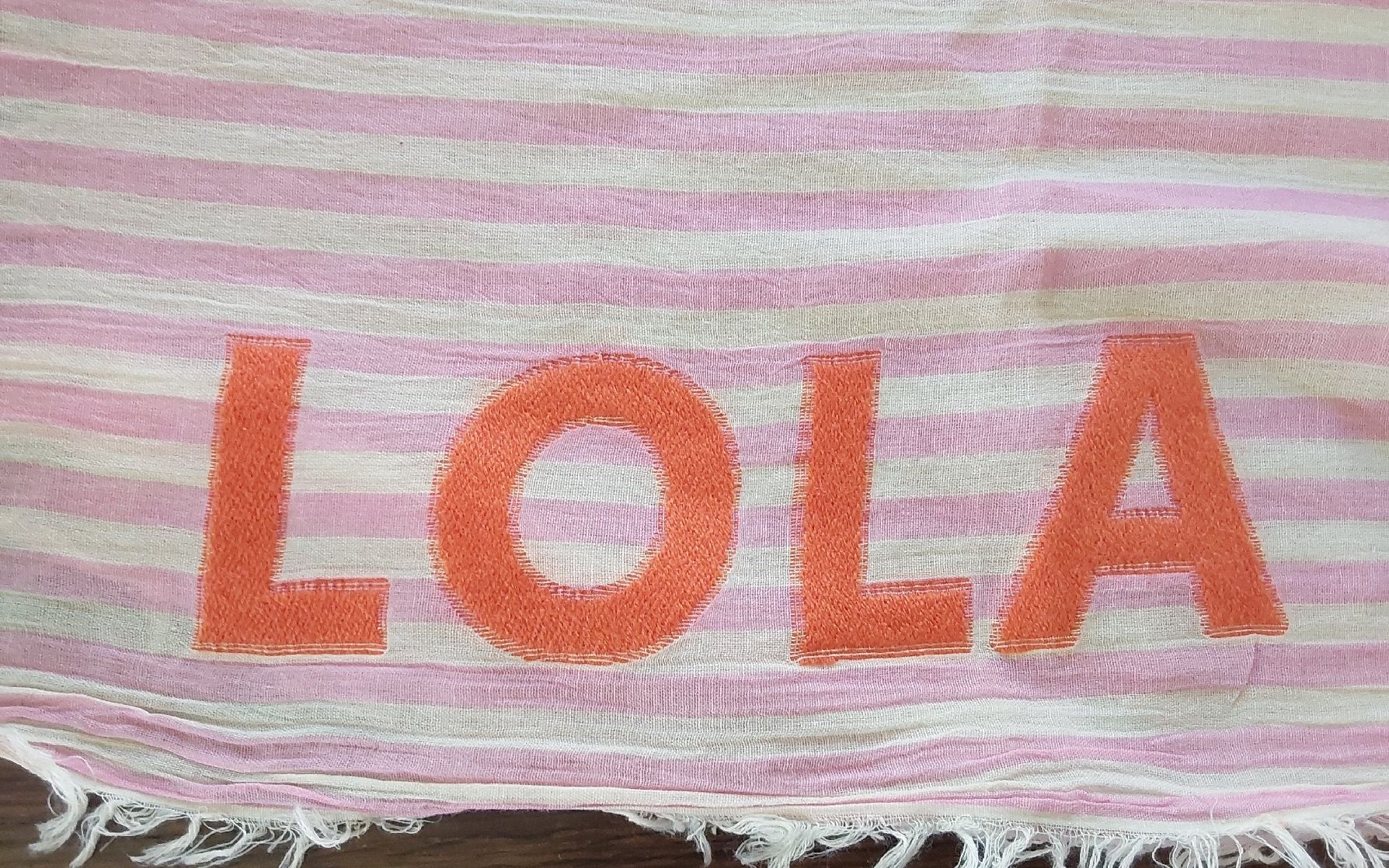Foulard & Sciarpe: Schal Shava Creation Switzerland neu – Nuovo e nell'imballaggio originale da Köniz venduto da scopello12 3