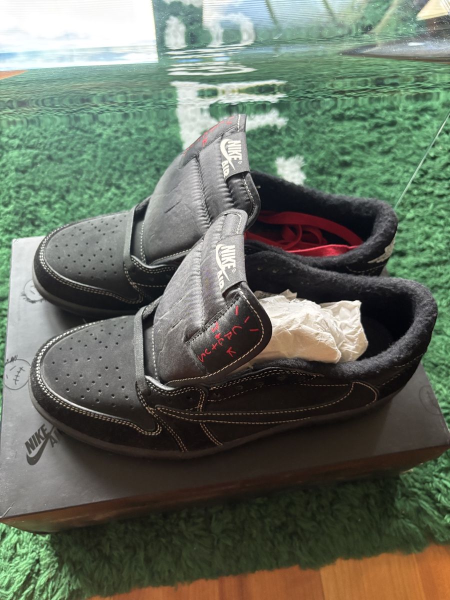 Jordan Scarpe da uomo: Travis Scott Jordan 1 low – Nuovo e nell'imballaggio originale da Thun venduto da joa_696w