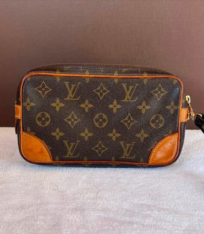 Louis Vuitton Sacs femmes: Louis Vuitton Marly Dragonne pm clutch – D'occasion à Widnau par Pukpan_99 1