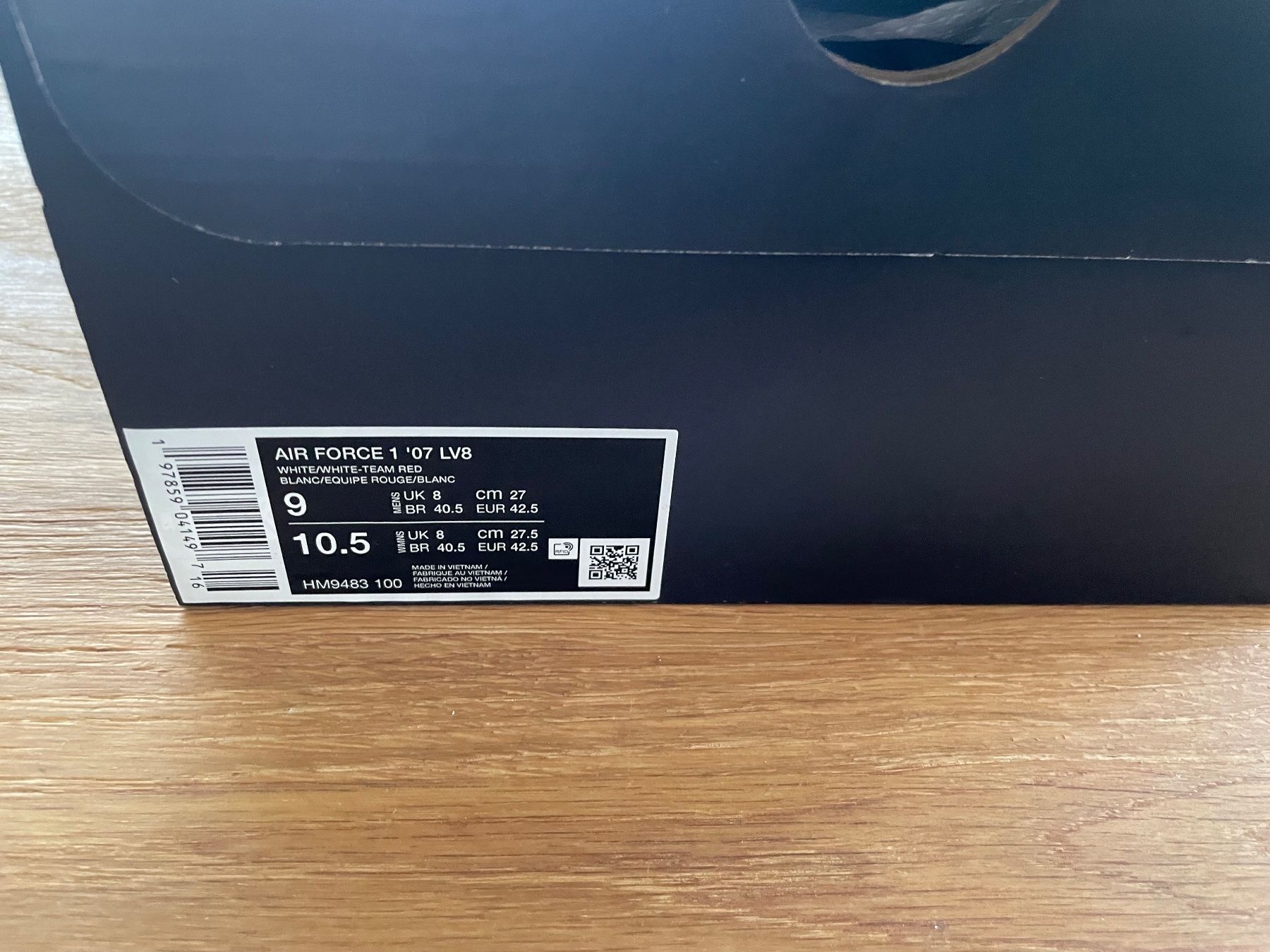 Nike Scarpe da uomo: Nike Air Force 1 LV8 42.5 – Nuovo e nell'imballaggio originale da Allschwil venduto da Blumergg 1