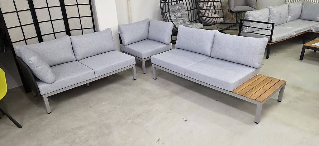 Sofas: Gartenlounge rechts und links stellbar – Neu und originalverpackt aus Lützelflüh-Goldb von Rampenverkauf_72_ 3
