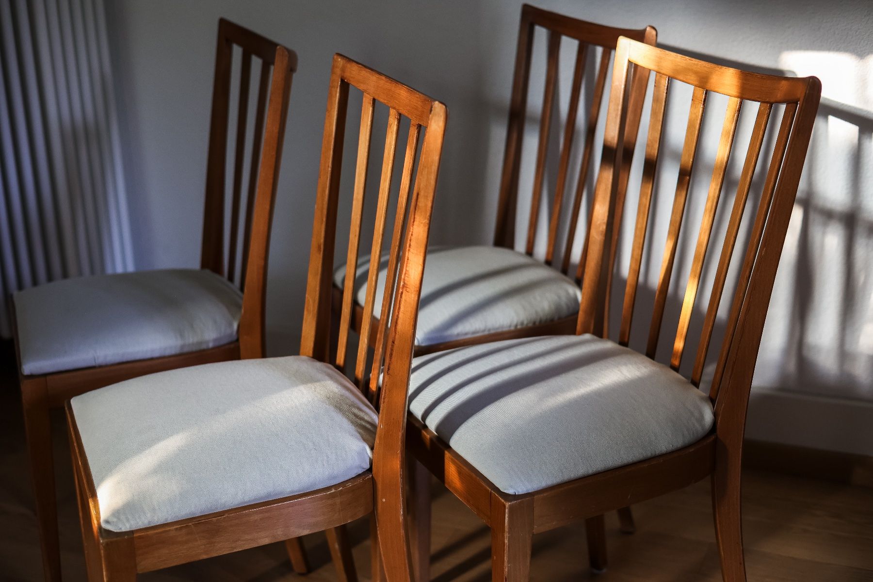 Stühle: 4 restaurierte Vintage-Stühle – Gebraucht aus Bern von QualitySecondHand 6