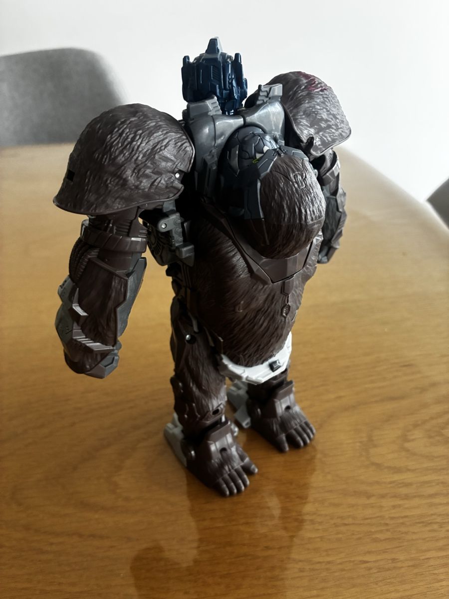 Hasbro Jouets: Figurine Optimus Primal Transformers King Kong occasion – D'occasion à Aigle par Raphael1814 1